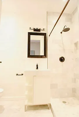 Rented by Aventana | media 7