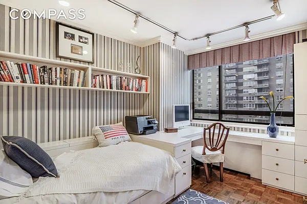 Sold by Compass | media 8