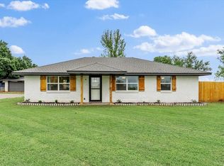 3500 S Pine St, Guthrie, OK 73044