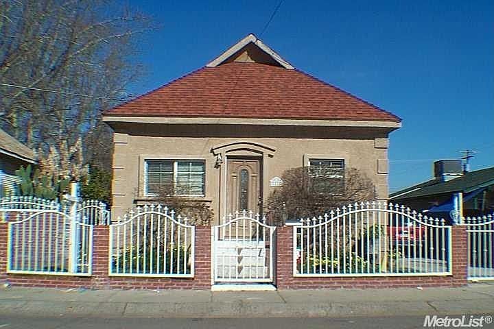 1st image of 23 De Force Ave