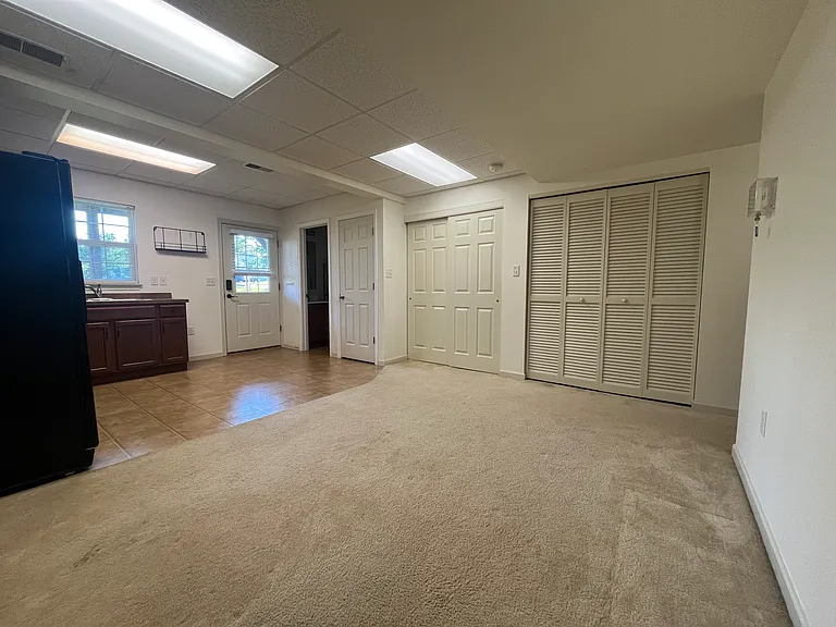 183 Exeter Ln #A — Photo 10