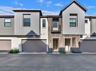 3200 N 39th St UNIT 10, Phoenix, AZ 85018