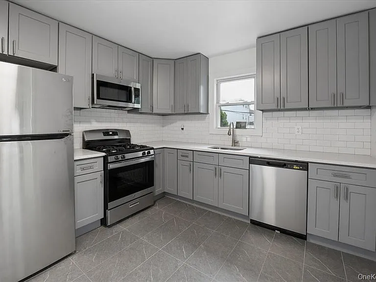 419 Palmer Rd #1 — Photo 8