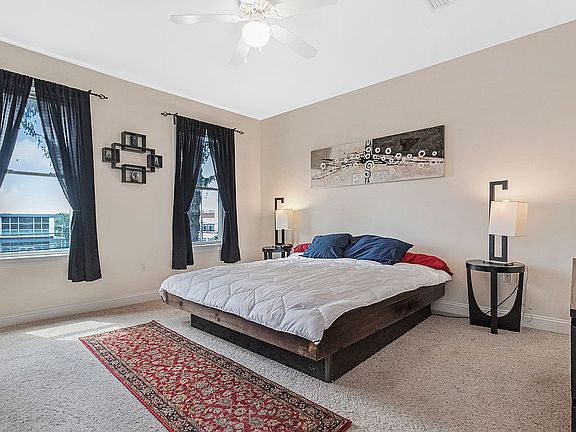 5th image of 376 Waverley Oaks Rd APT 2