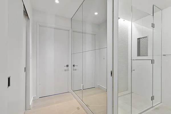 Rented by (Legacy) Elegran | media 7