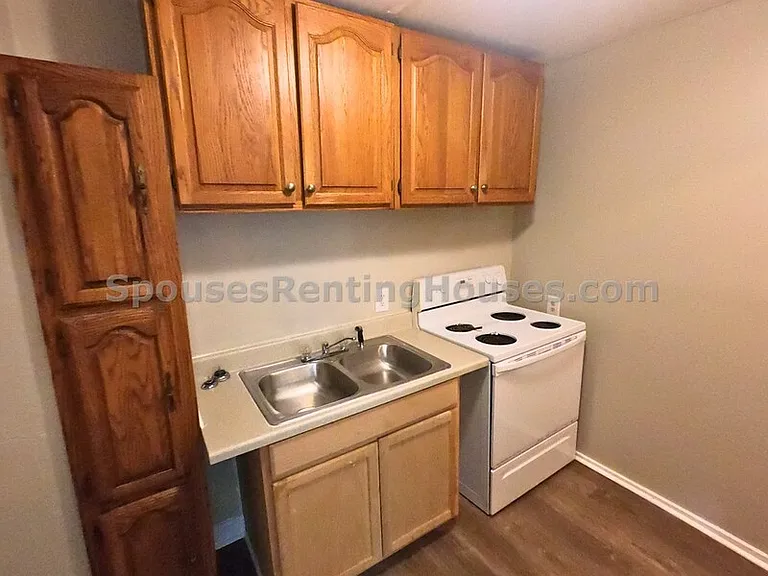 1909 N Colorado Ave — Photo 4