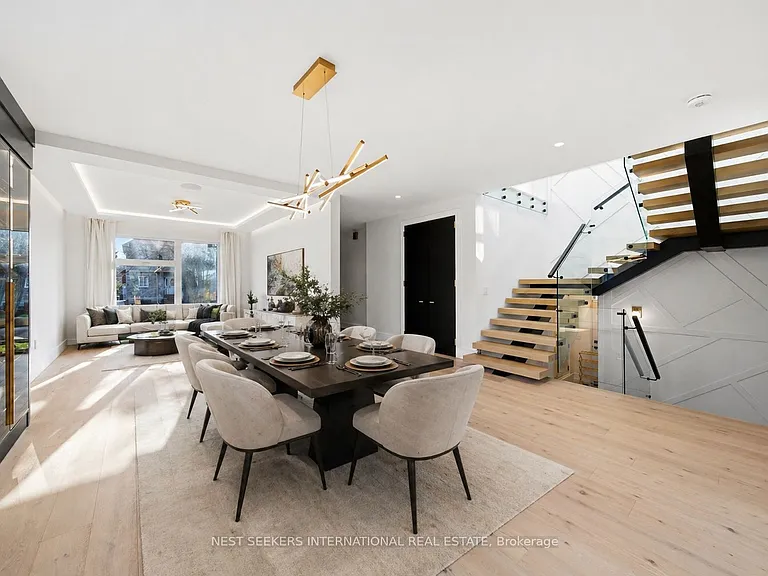 27 Inverleigh Dr — Photo 3