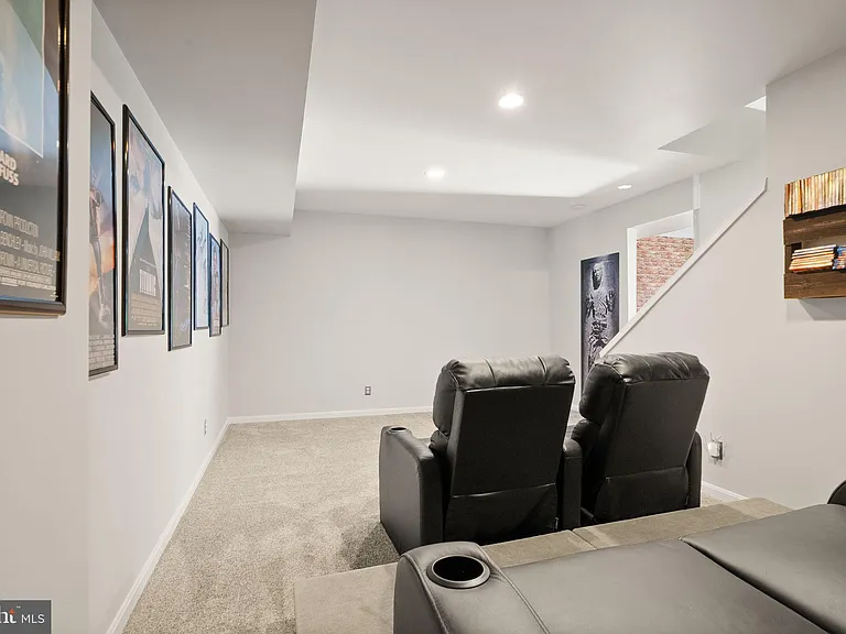 6050 Smooth Stone Pl — Photo 47