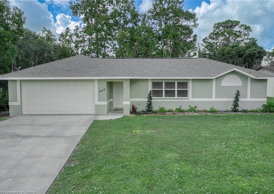1st image of 406 Lake August Dr