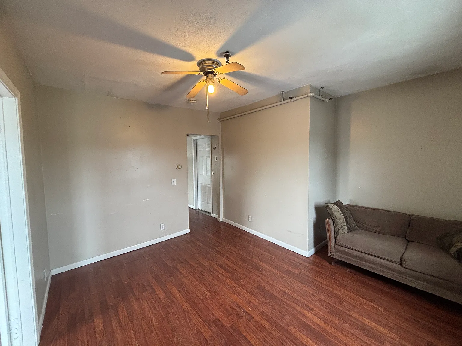 2 bed, $1,800 — Photo 4