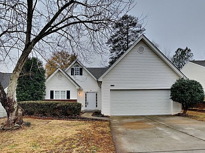1st image of 761 Sugar Oak Ln
