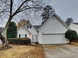 761 Sugar Oak Ln, Lawrenceville, GA 30043