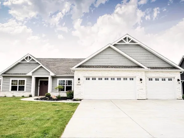 1079 Chesapeake Cove Dr, Lafayette, IN 47909
