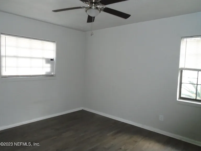 1404 Morgana Rd — Photo 9