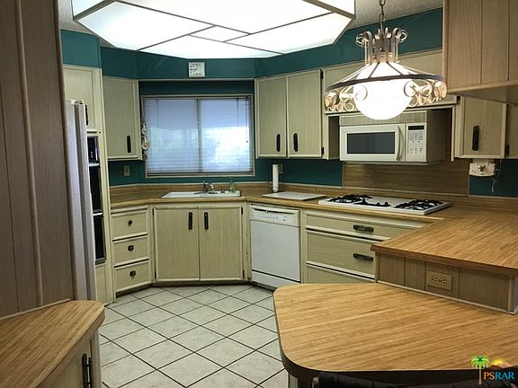 3rd image of 530 Paseo Perdido