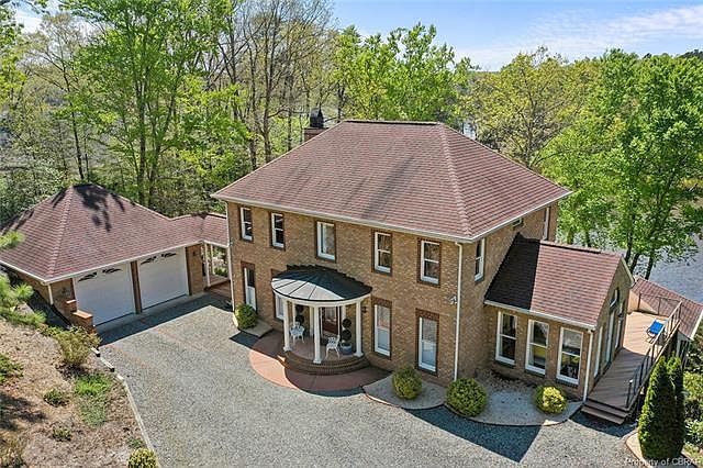 1st image of 476 Icehouse Cove Ln