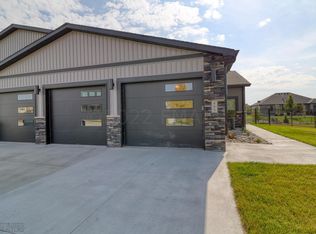 489 34th Way E, West Fargo, ND 58078