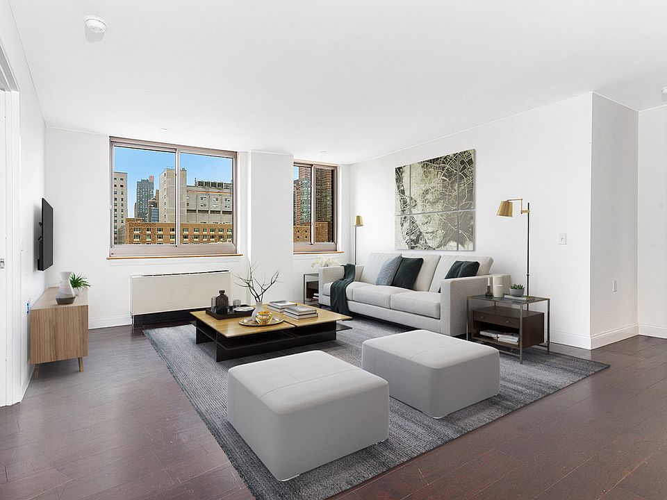 1st image of 327 E 101st St APT 3