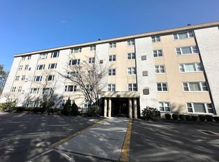 707 Mix Ave APT 47, Hamden, CT 06514