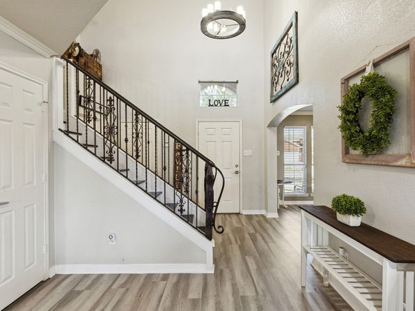 2222 Woodberry Dr