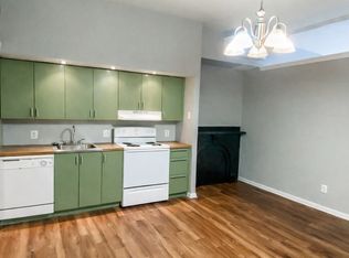 1535 Pine St APT 3F, Philadelphia, PA 19102