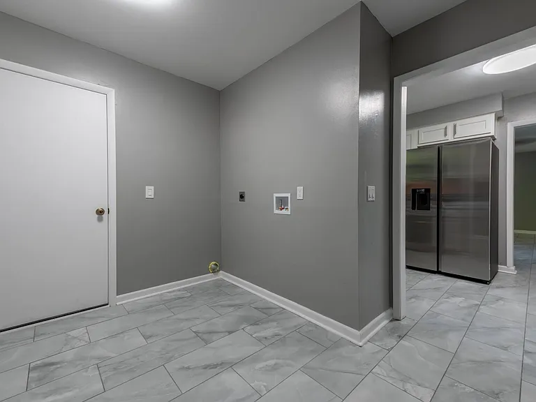 1532 Leestan Ct — Photo 24