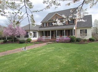 12 Sandy Bottom Rd, Carlisle, PA 17015