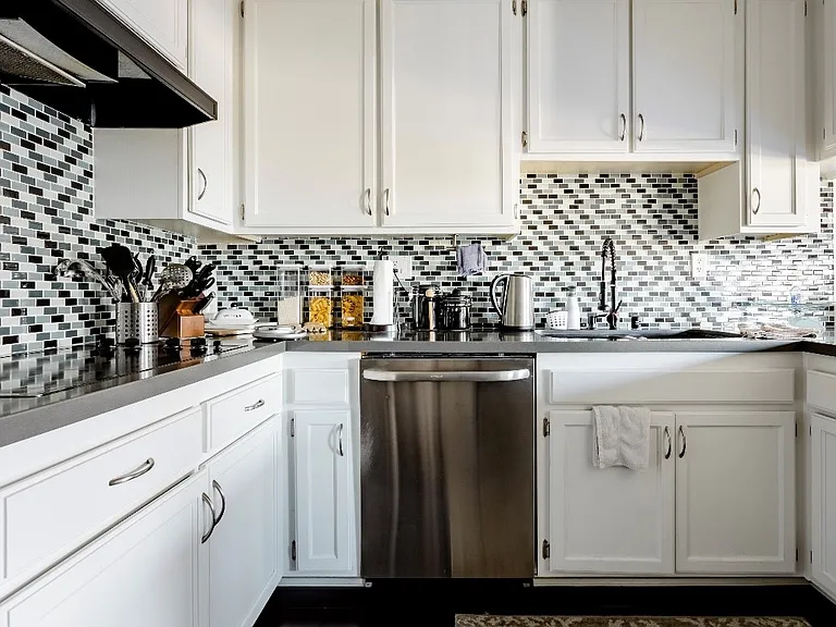 14245 Dickens St #107 — Photo 15