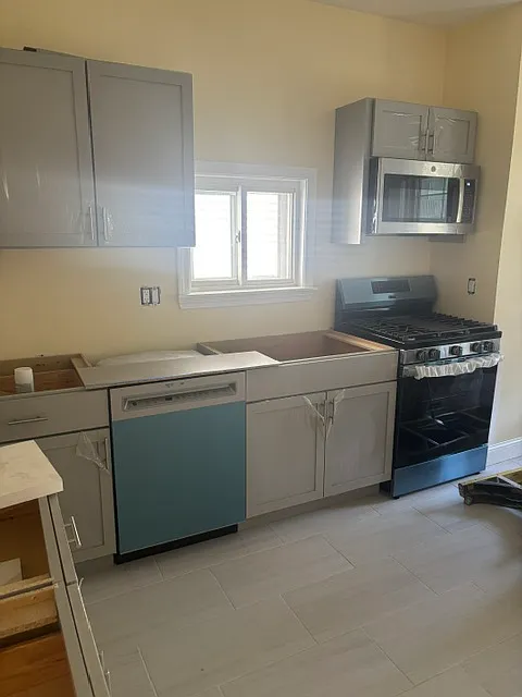 1 bed, 1200 sqft, $1,300 — Photo 4