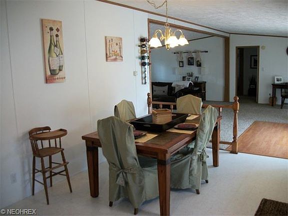 5th image of 540 Herrick St