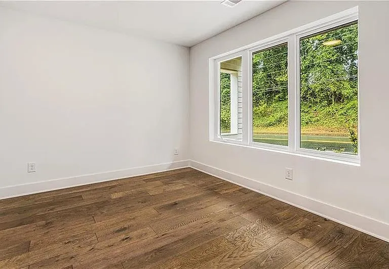 1436 Walker Pl SE — Photo 20