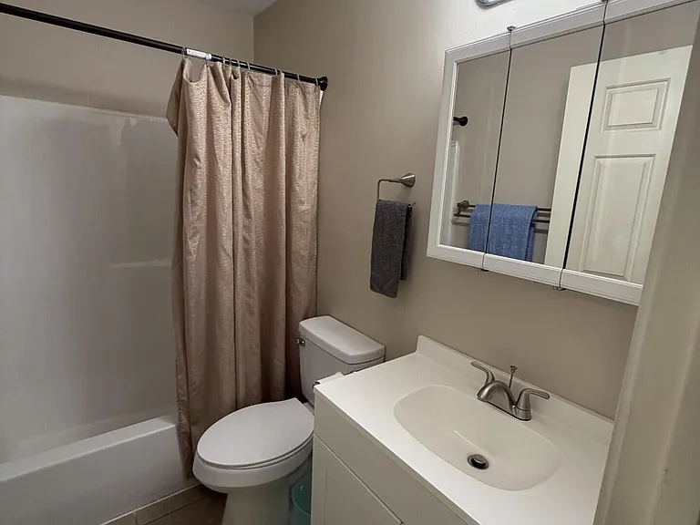 261 Simpson Ave #127 — Photo 15