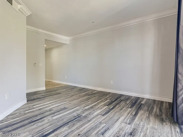 260 E Flamingo Rd #220 — Photo 8