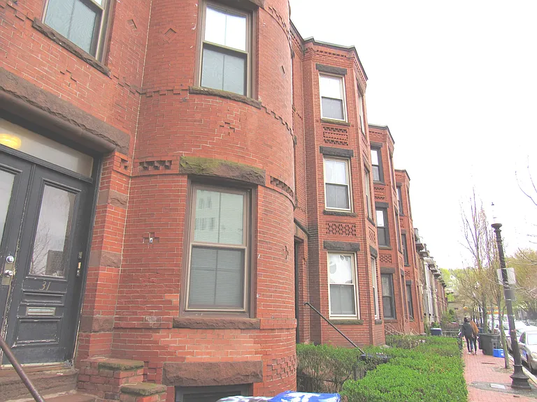 31 Wigglesworth St #I — Photo 11