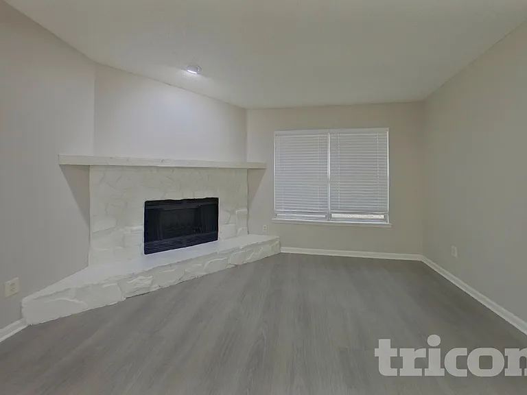 3572 Raymur Villa Dr — Photo 2