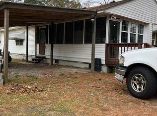 206 Scuppernong Rd, Columbia, NC 27925