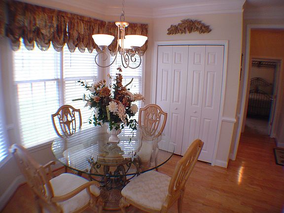 Bright Breakfast Area