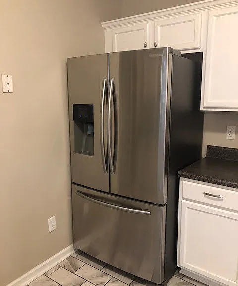 102 Digby Ct — Photo 9