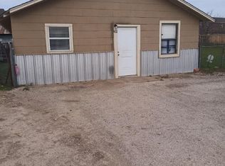402 N Highway 377, Pilot Pt, TX 76258