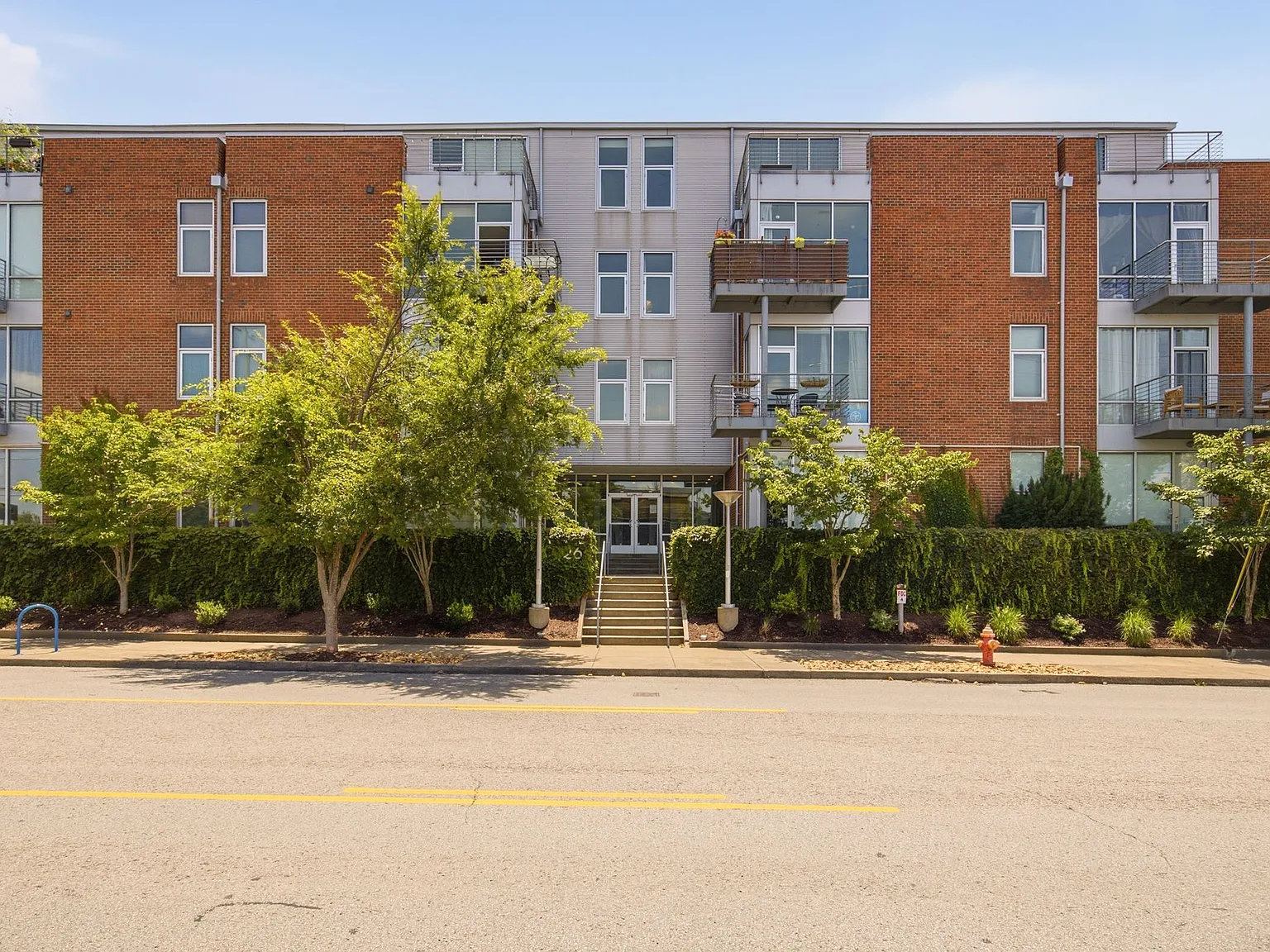 926 Woodland Street - 404 — Photo 1