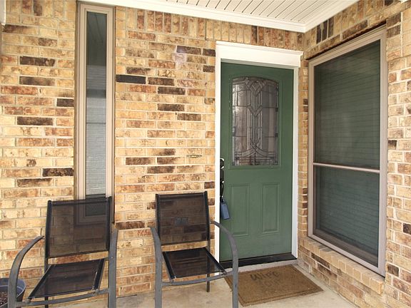 2nd image of 539 Briarcliff Dr