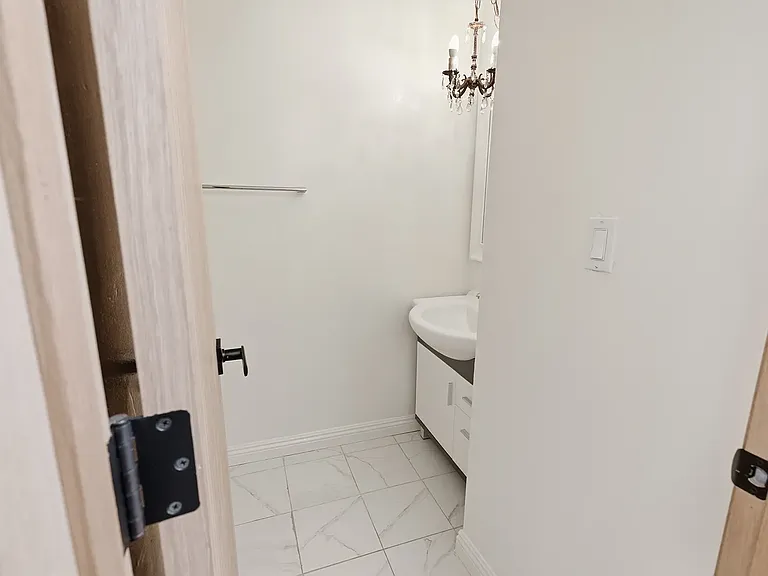 14433 Dickens St #25 — Photo 13