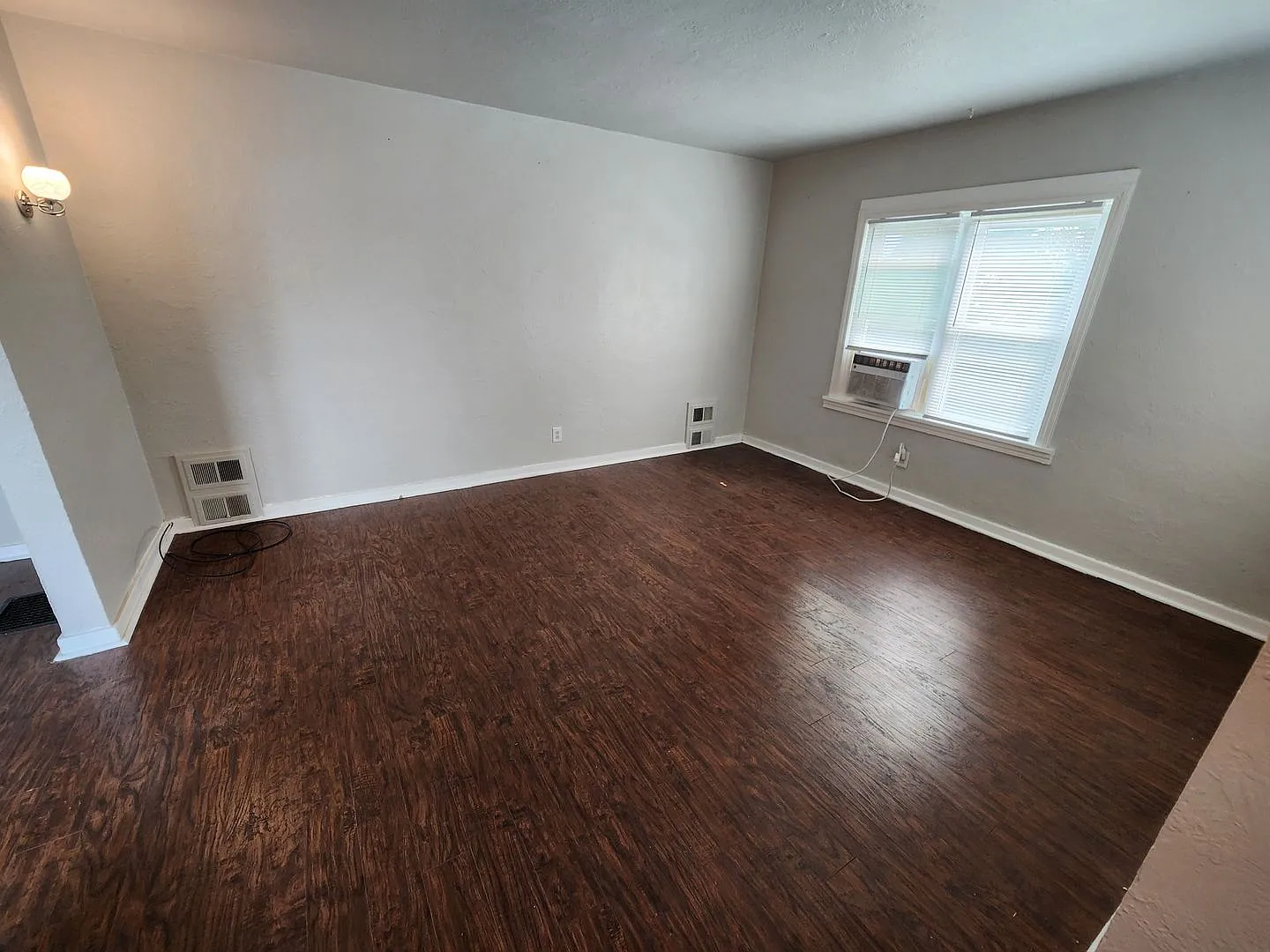 Updated 3BR Home Near Pittsburgh — Photo 4