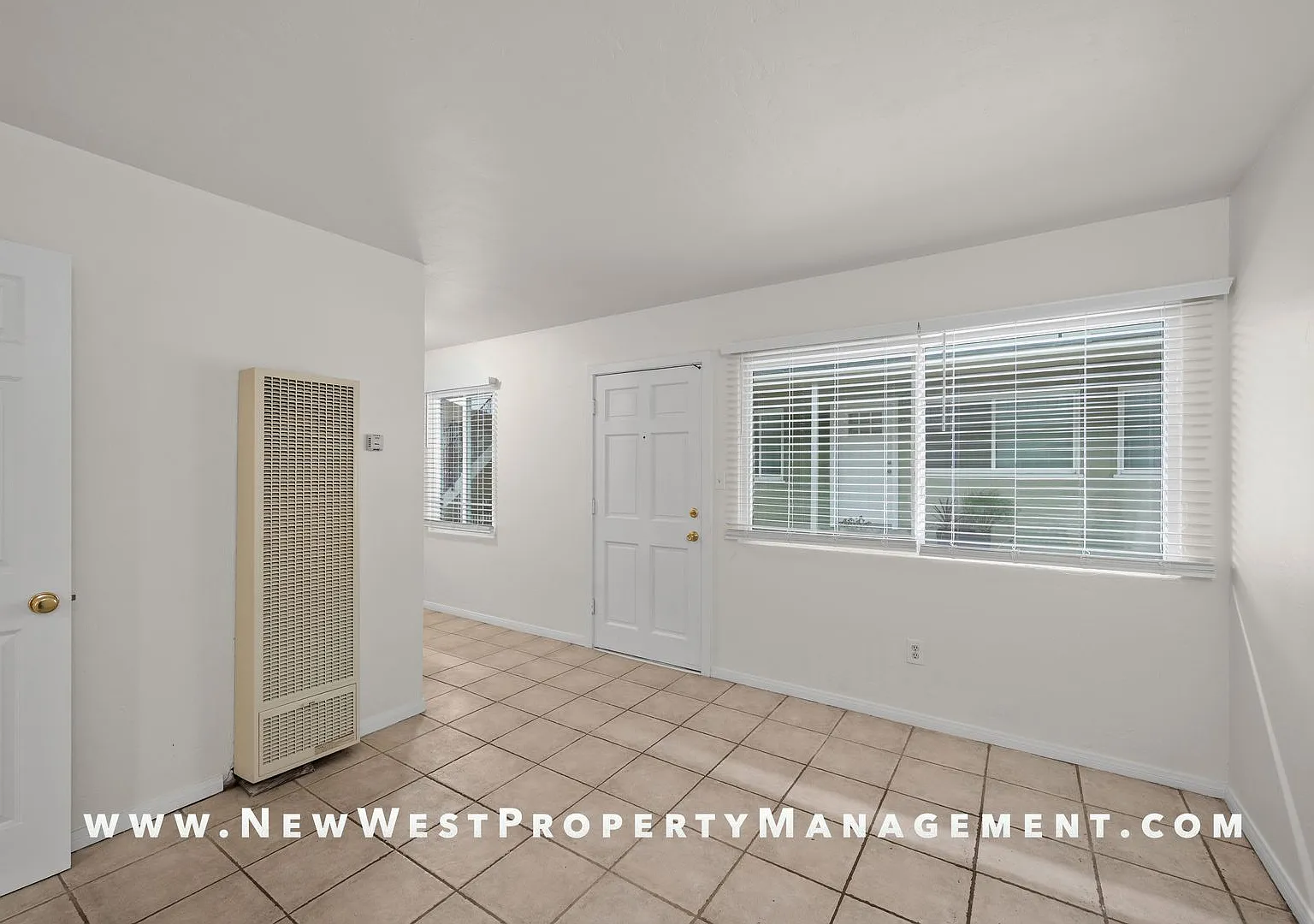 Charming Sherman Heights 1-Bedroom, Available Now! — Photo 4