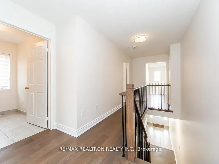 24 Skelton Cres — Photo 22