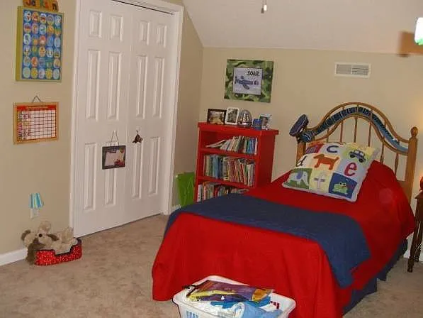 100 Algrave Way — Photo 5