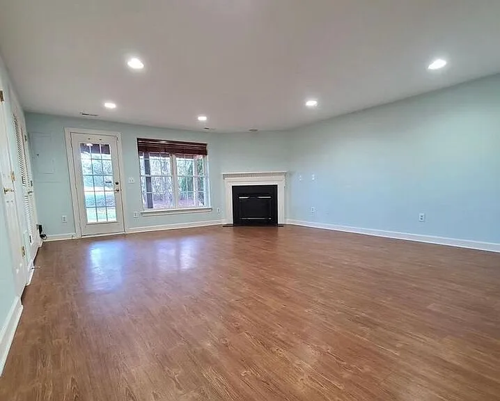14240 Madrigal Dr — Photo 16
