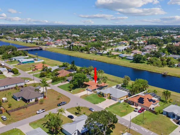 1165 SW Abingdon Avenue, Port St Lucie, FL 34953