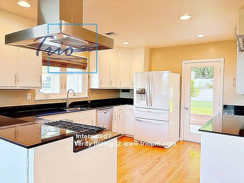 3 bed, 2.0 bath, $3,495 — Photo 3