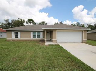 83 Malauka Trak, Ocklawaha, FL 32179